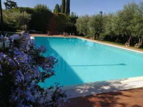 Visit Rome from a quiet place